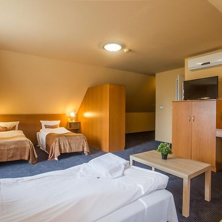 Hotel Luna Budapeşte Dış mekan fotoğraf