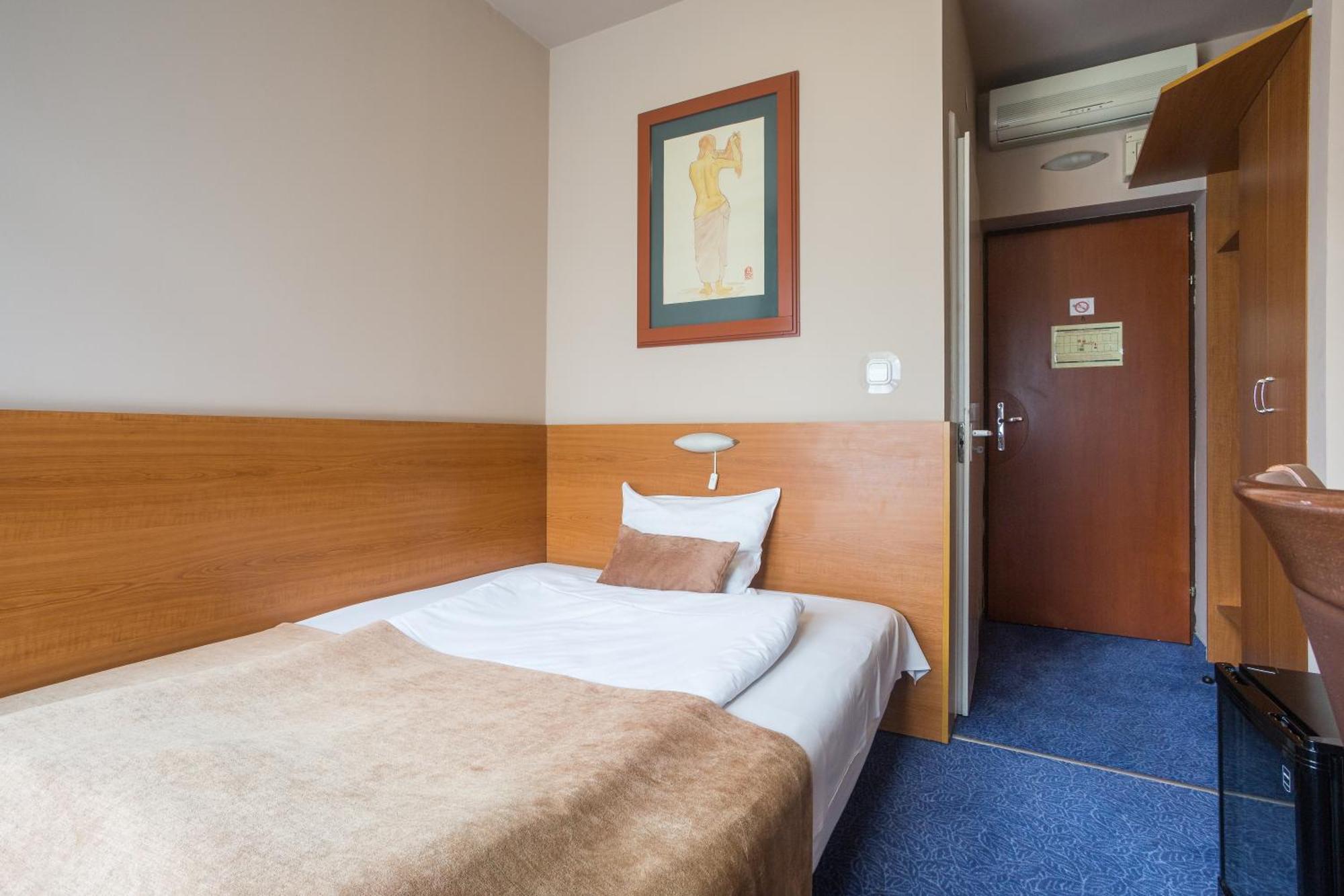 Hotel Luna Budapeşte Dış mekan fotoğraf