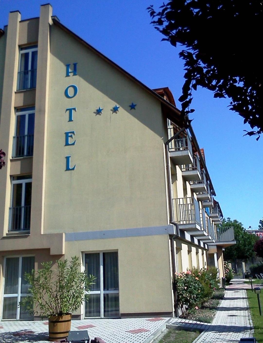 Hotel Luna Budapeşte Dış mekan fotoğraf